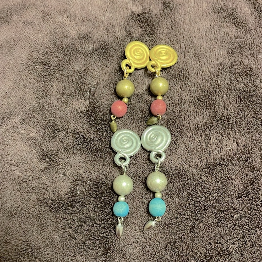 Two pairs of clip on earrings